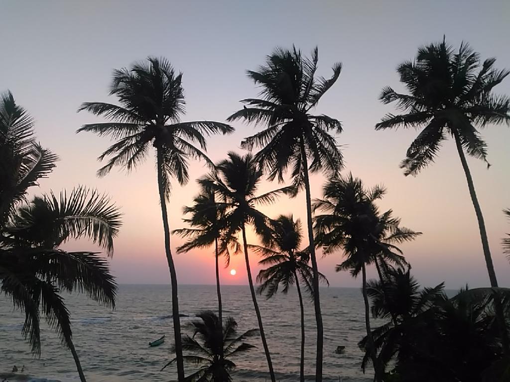 The Yuppi Hippi Hideout Hotel Anjuna Exterior foto