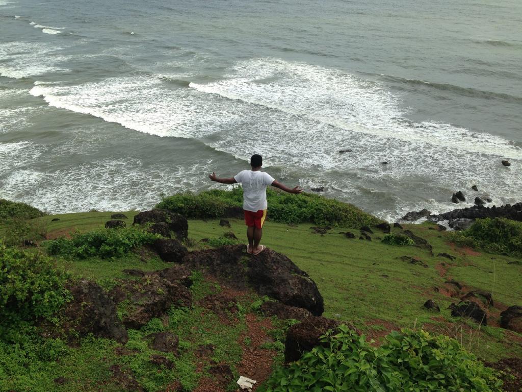The Yuppi Hippi Hideout Hotel Anjuna Exterior foto
